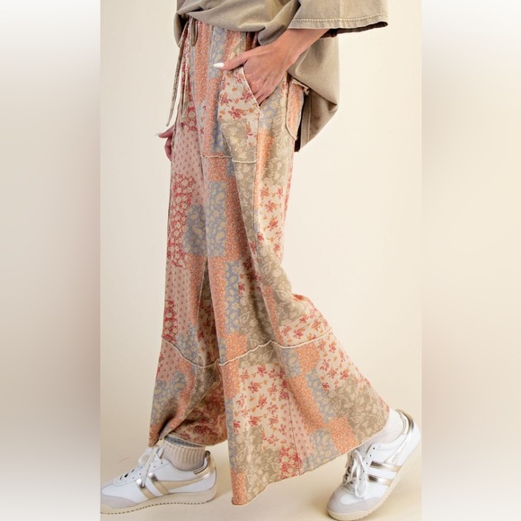 easel Pants - 249 small - 3X ❤️ EASEL PLUS SIZE-PATCHWORK PRINT MINERAL WASHED TERRY PANTS